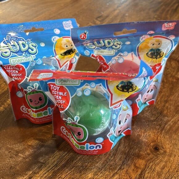 CoComelon SUDs SOAPrize 6 pk Includes 2 each of Skipper, Shark & Ballerina CeCe - Picture 7 of 8